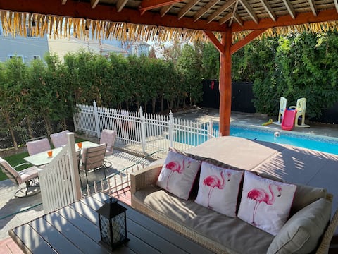 Sunny Estate, Swimming Pool & Spa. 25 min, DTW MTL