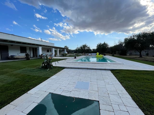 Villa vacanze con piscina