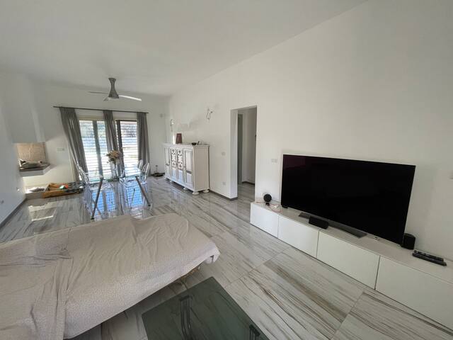 Villa vacanze con piscina gallery image 4