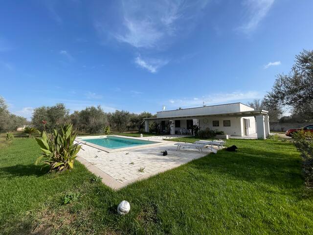 Villa vacanze con piscina gallery image 5