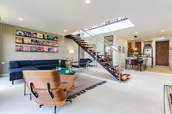 Spectacular PH with Roof Top for 8PAX in Condesa