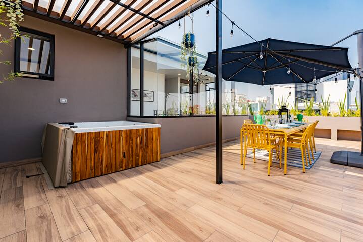 Spectacular PH with Roof Top for 8PAX in Condesa gallery image 3