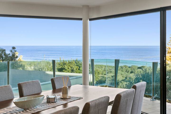Orton Oceanview | Luxury Retreat gallery image 2