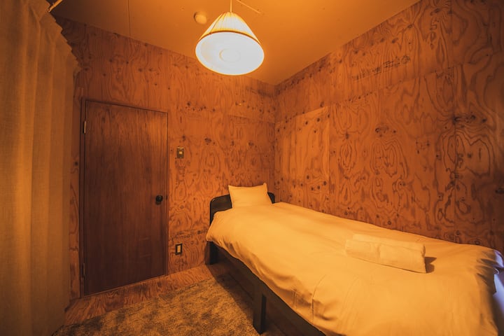 寝室6