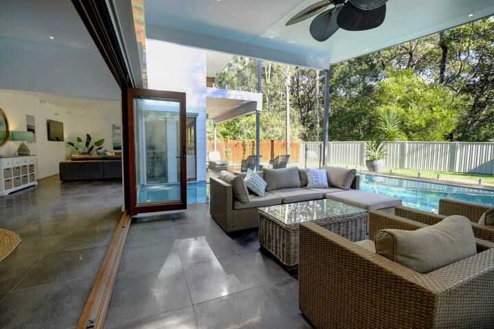 Away@Boomerang Pool & Air-conditioned 5BR escape gallery image 3