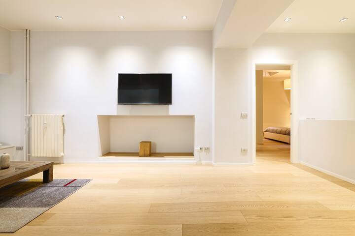 BRERA Luxury Apartment gallery image 5