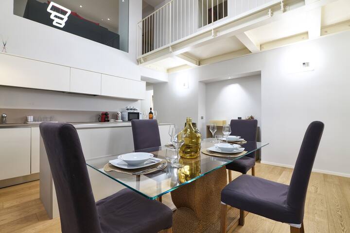 BRERA Luxury Apartment gallery image 2