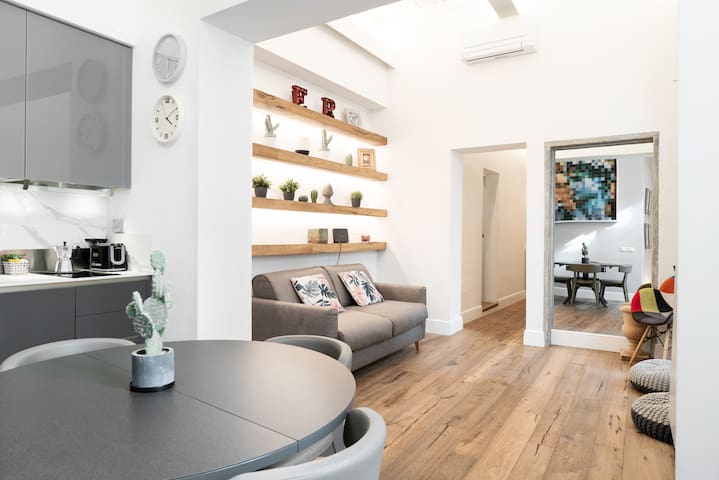 Luxury Apartment – San Pancrazio, Florence
