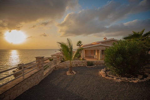 Villa Lagosta. On the ocean. Stella Maris Exclusive