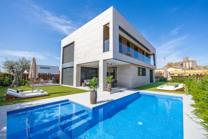 Villa de Lujo en Costa Brava