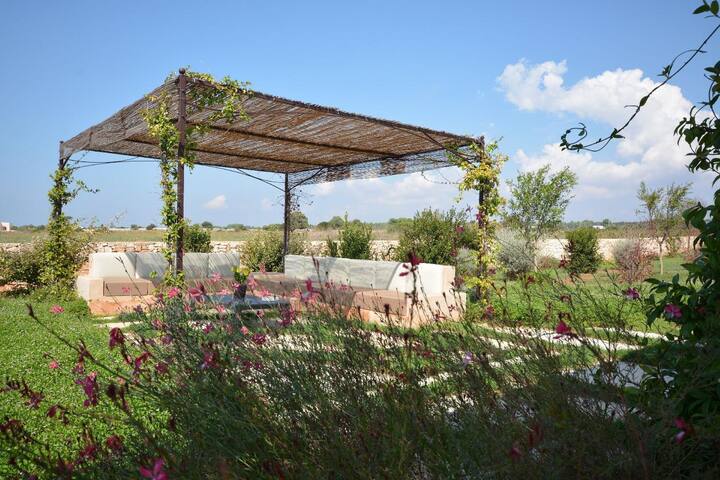 Villa suggestiva con piscina vista mare, spiagge gallery image 5