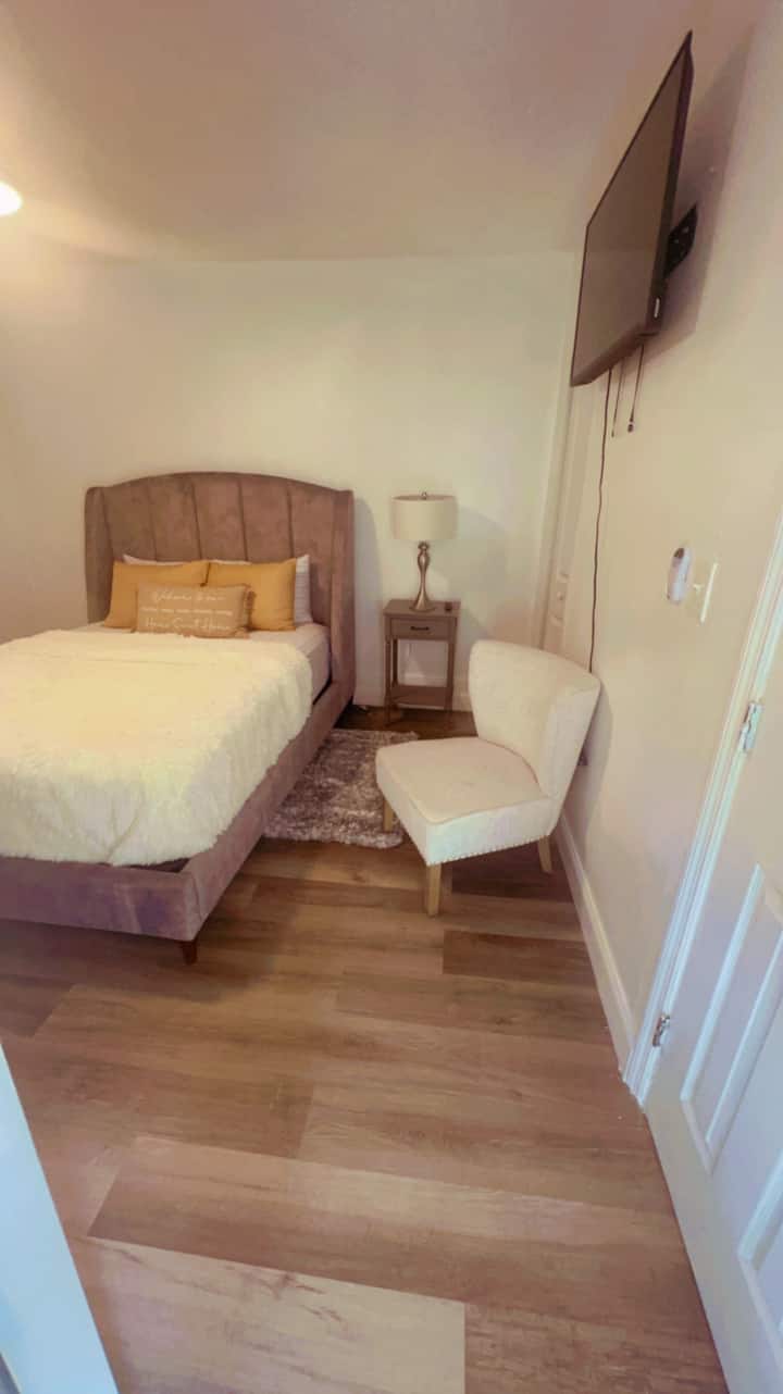Clean, Cozy & Quiet Private Room - Margate, FL