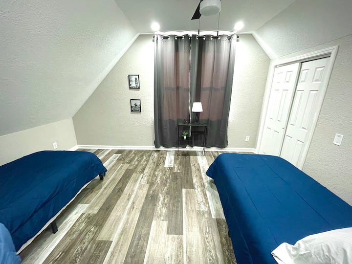 غرفة النوم 2