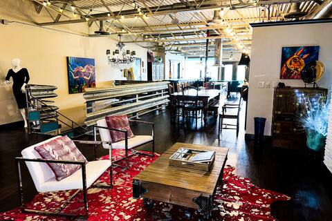 Downtown Old Mize Loft