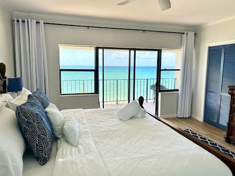 Luxurious 3BR Oceanfront Villa - New Bathrooms!