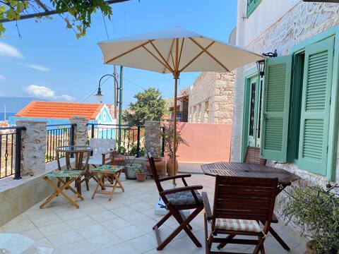 Villa Noni & Atzamis