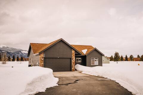 Views, Tamarack, Golf/Skiing/MTB,  king beds, +pet