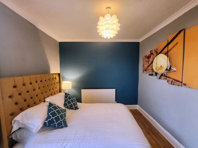 Level Hotels & Furnished Suites managed Airbnb listing 2