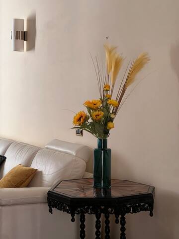 Piazza Maggiore Luxury Apartment gallery image 5