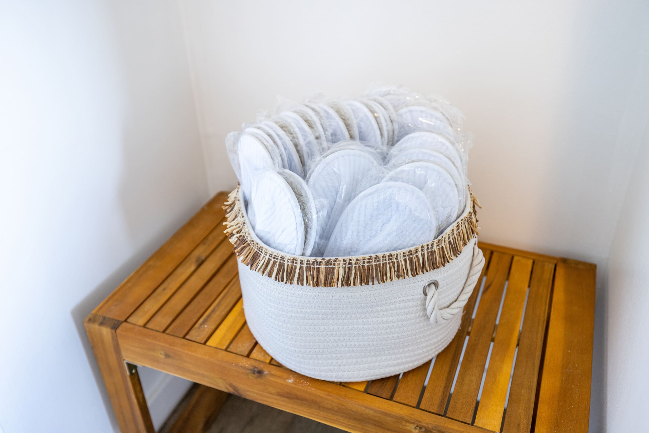 Condo in Honolulu · ★4.9 · 1 bedroom · 2 beds · 1 shared bath - Image 8