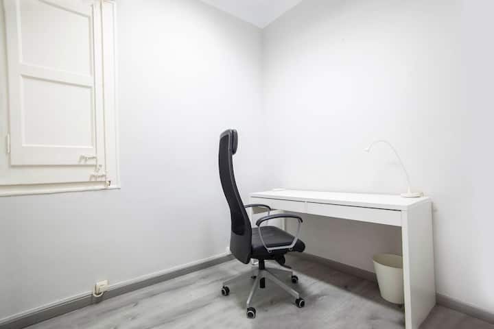 Workspace evidence from P2PAR1002- 2BR Flat by Plaza España big terrace