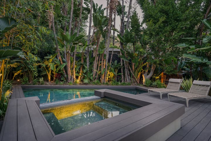 Hollywood Hills/Sunset Strip Marmont Retreat gallery image 2
