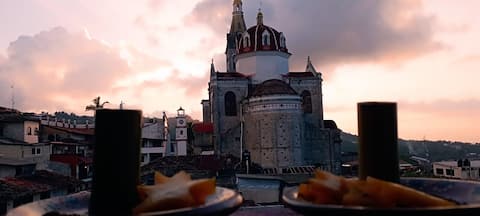 Tonal – Central house for up to 15 guests