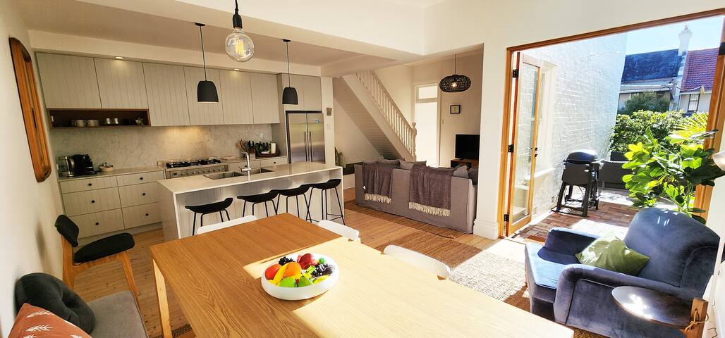 Stylish Terrace Living in Paddington’s Heart gallery image 5