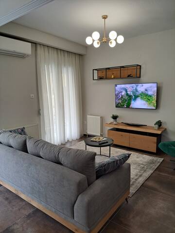 CenterStage1-Boutique Apartment gallery image 4