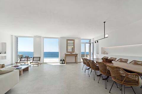 Beachfront Villa Thalassa w/ Infinity Pool | Batsi