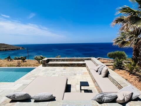 Beachfront Villa Thalassa w/ Infinity Pool | Batsi