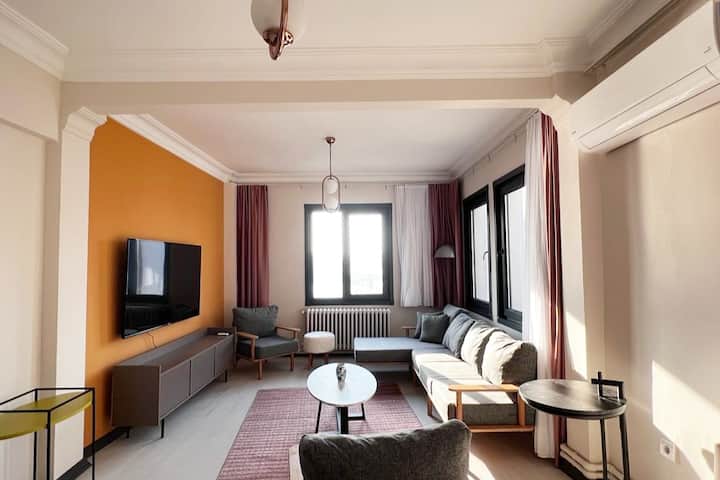 Втора дневна соба