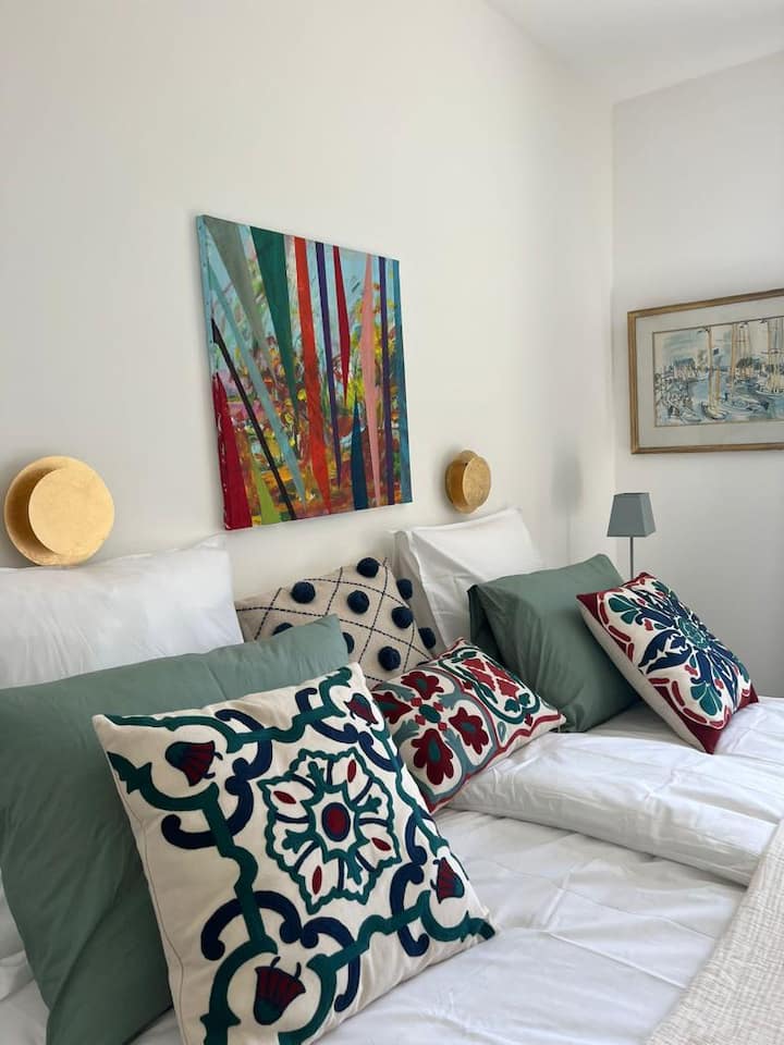 2号卧室景观帽架