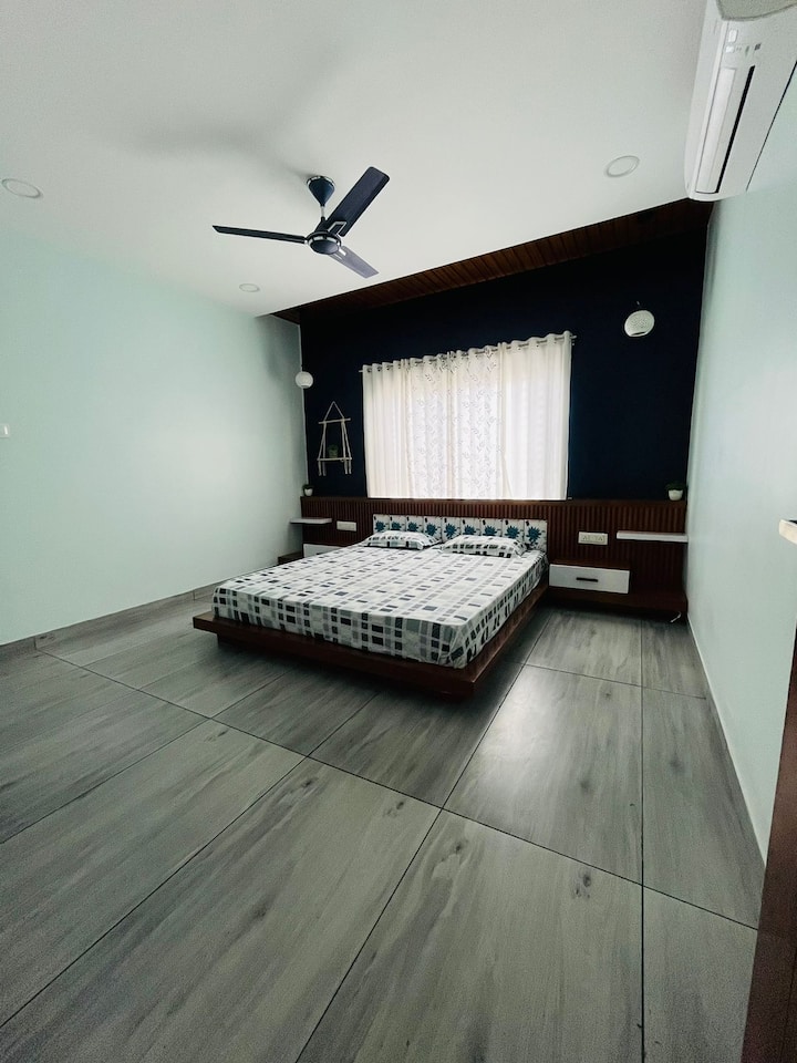 First Floor Room with low heighted King size Bed & AC with attached walk-in closet & washroom
