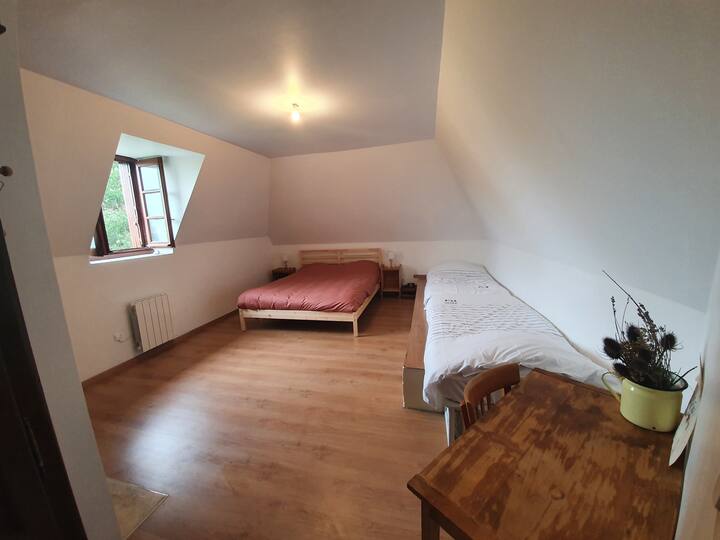 Spálňový apartmán 3 (so sprchovacím kútom a WC)