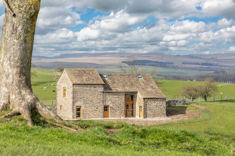 Poverty Hill Barn