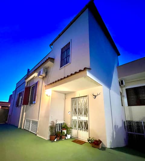 |Royal House Trecase| near Naples Pompeii Vesuvius