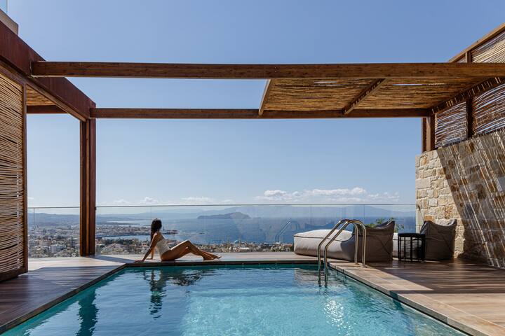 Omma Villa – hot tub, sauna, heated pool & seaview gallery image 2