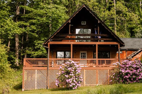 Cullowhee Cottage | Near Mountain Adventures & WCU