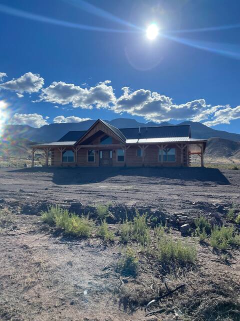 Monroe Cabin-House