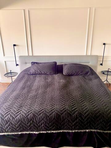 Bosphorus Apartment in Cihangir gallery image 2