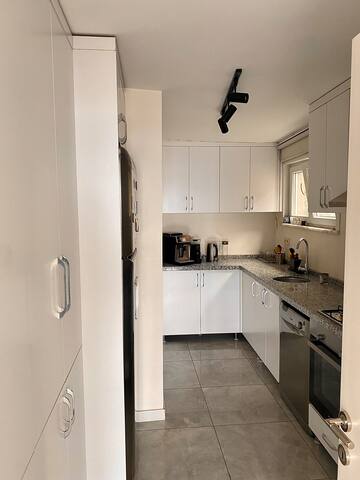 Bosphorus Apartment in Cihangir gallery image 3