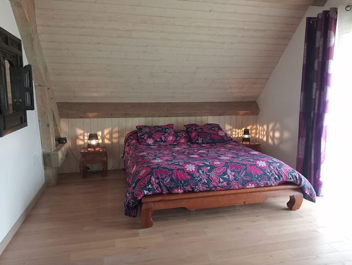 Master suite leidt naar eigen terras.