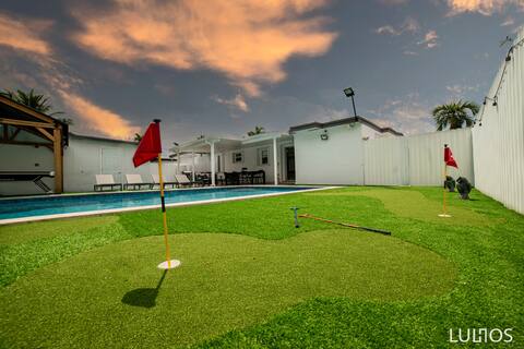 Miami house 10 min to AirPort /Heated Pool/5BR