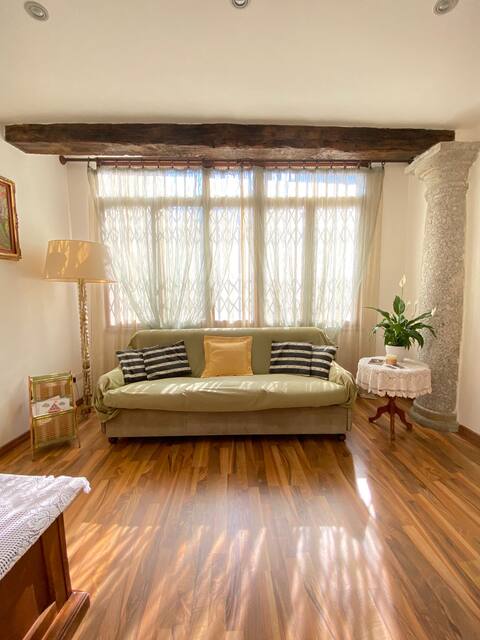Alessandra House