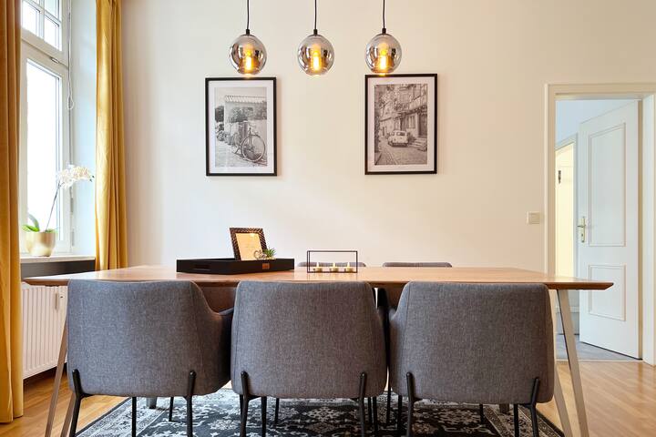 VonMos Apartments managed Airbnb listing 3