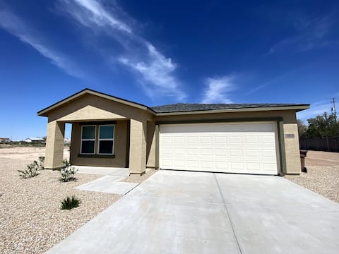 New House near Skydive Arizona