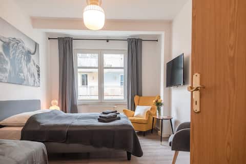 Central, modern and completely new