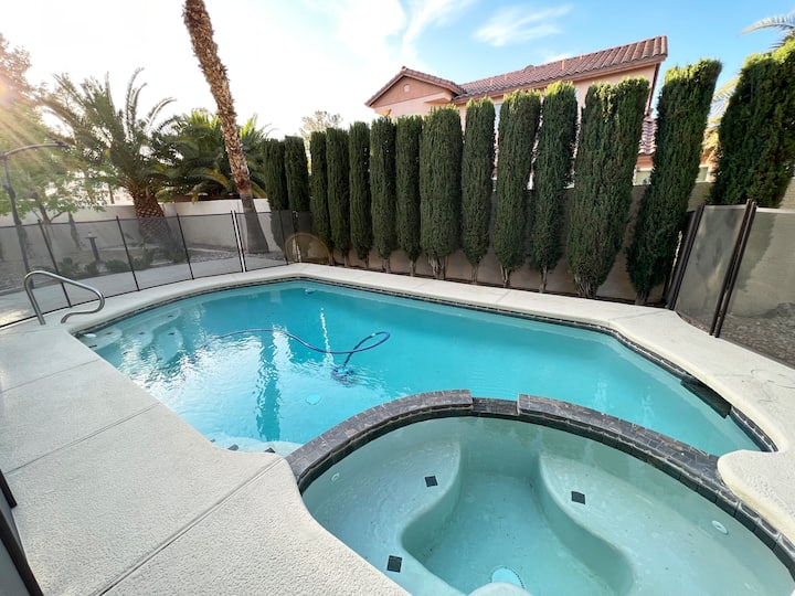 Relaxing Relocator Paradise - Henderson, NV