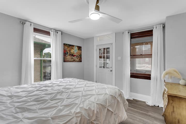4br Home Near Downtown & The Strip District - Pittsburgh, PA